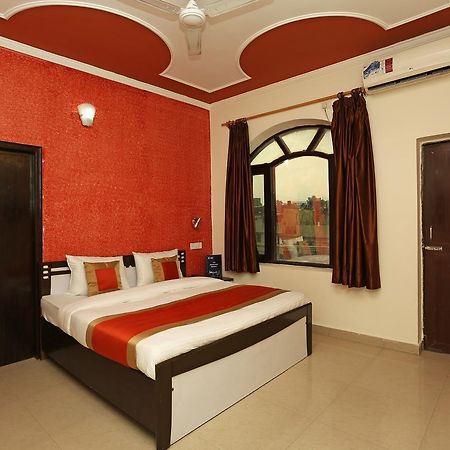 Oyo 9905 Hotel Doon Star Dehradun Dış mekan fotoğraf